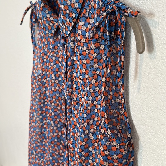‼️LAST CALL French Connection Short Sleeve Button Down Sleeveless Top - Picture 5 of 9